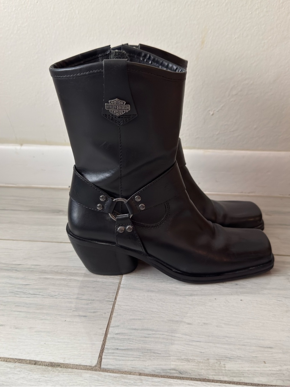Harley-Davidson Black Leather Harness Booties with Metal Ring